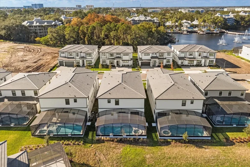 11073 Moray Bay Avenue Orlando FL 32821