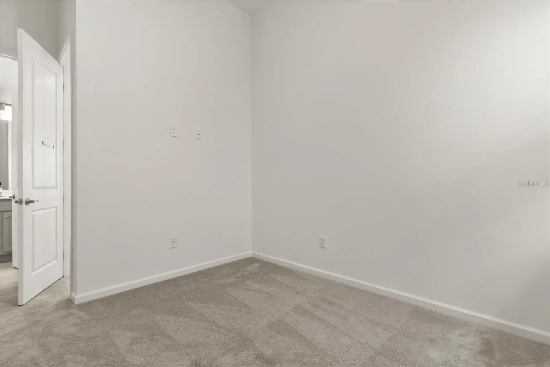 11073 Moray Bay Avenue Orlando FL 32821