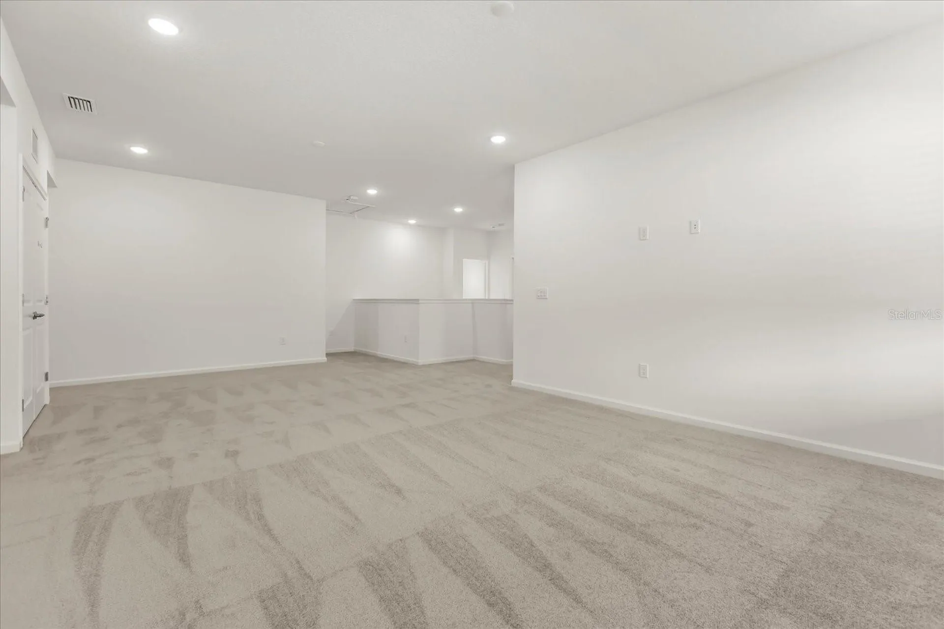 11073 Moray Bay Avenue Orlando FL 32821