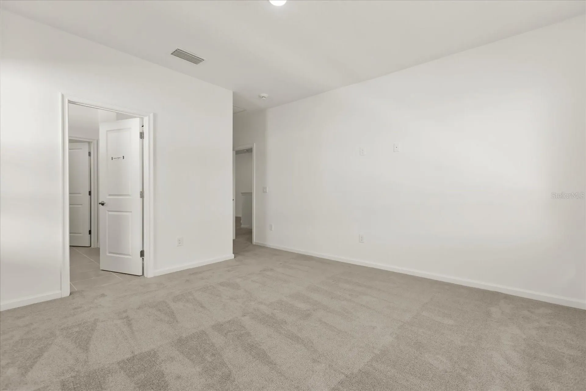 11073 Moray Bay Avenue Orlando FL 32821