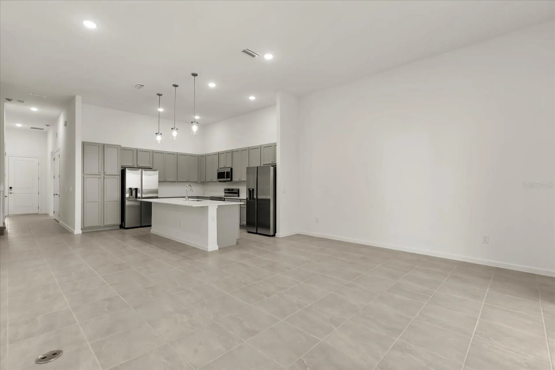11073 Moray Bay Avenue Orlando FL 32821