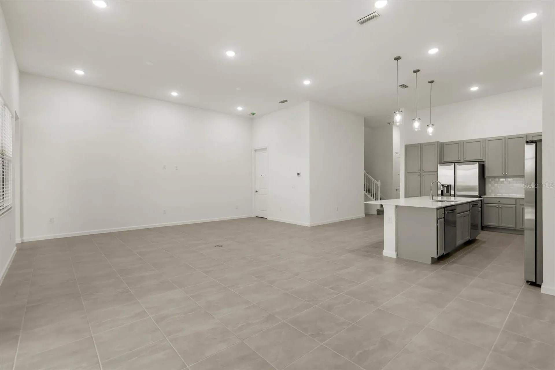 11073 Moray Bay Avenue Orlando FL 32821