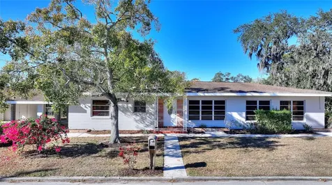 511 Poinsettia Avenue Sebring FL 33870