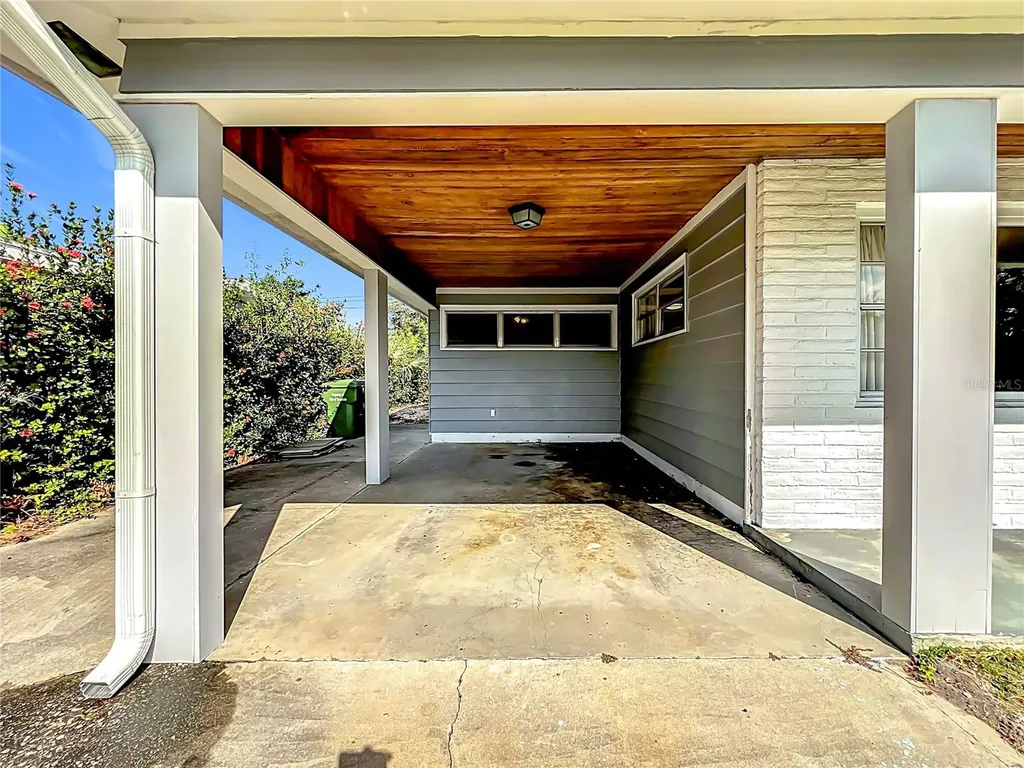 2877 Michigan Street Sarasota FL 34237