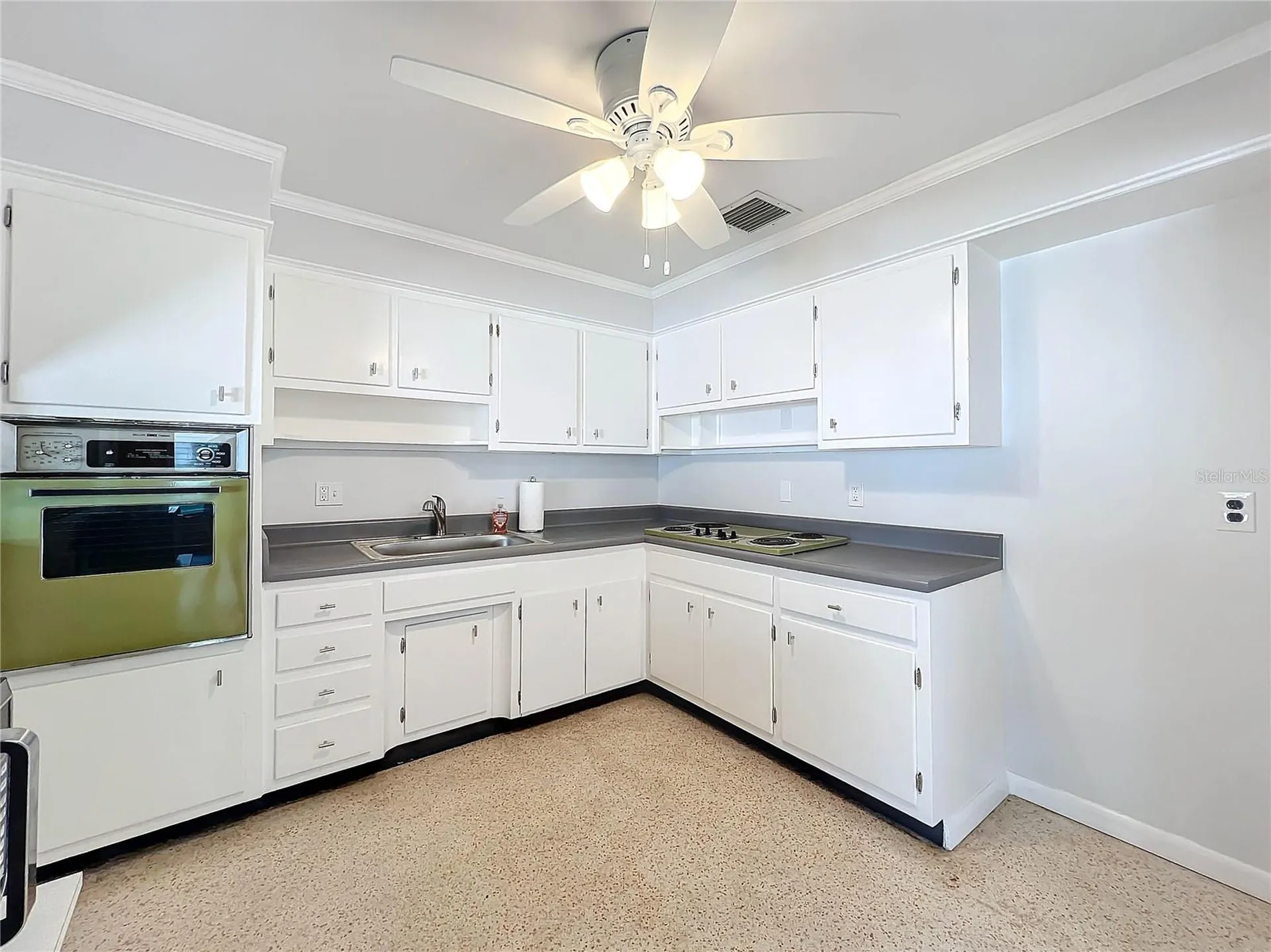 2877 Michigan Street Sarasota FL 34237