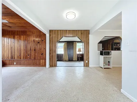 2877 Michigan Street Sarasota FL 34237