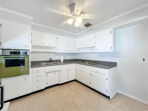 2877 Michigan Street Sarasota FL 34237