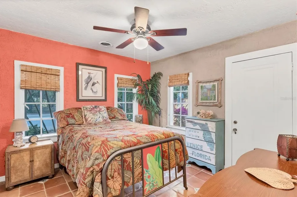 202 Pocono Trail E Nokomis FL 34275