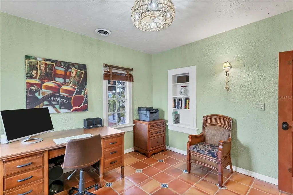 202 Pocono Trail E Nokomis FL 34275