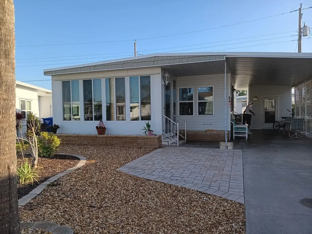 638 Leisure Venice FL 34285