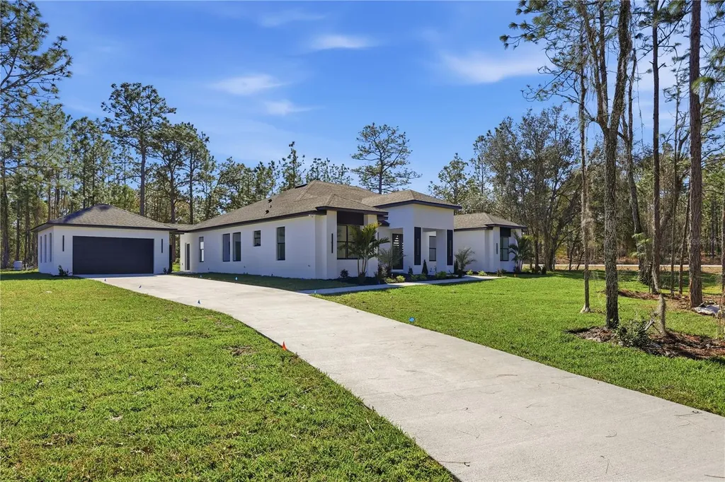 1349 Cr 243 A Wildwood FL 34785