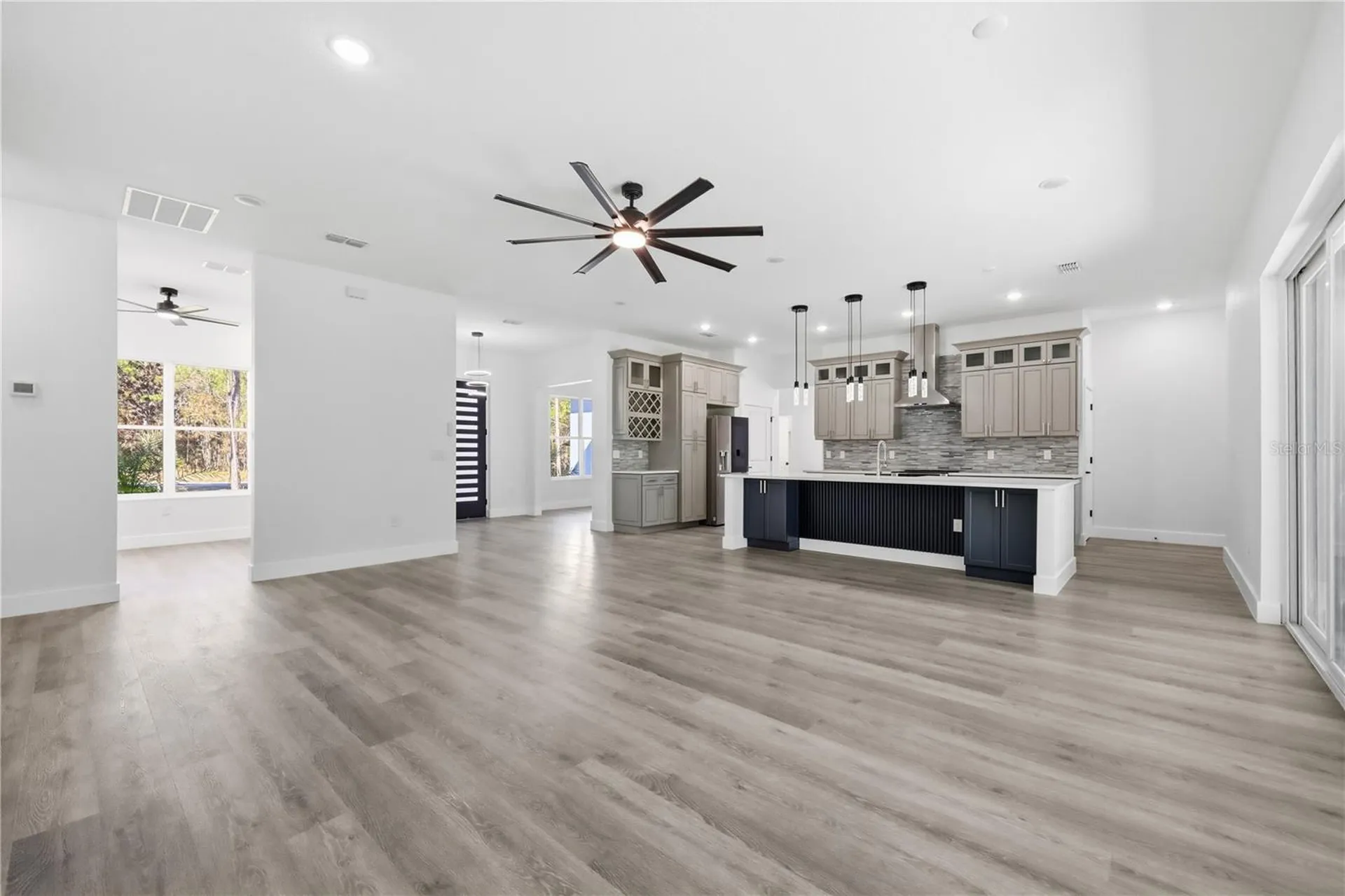 1349 Cr 243 A Wildwood FL 34785