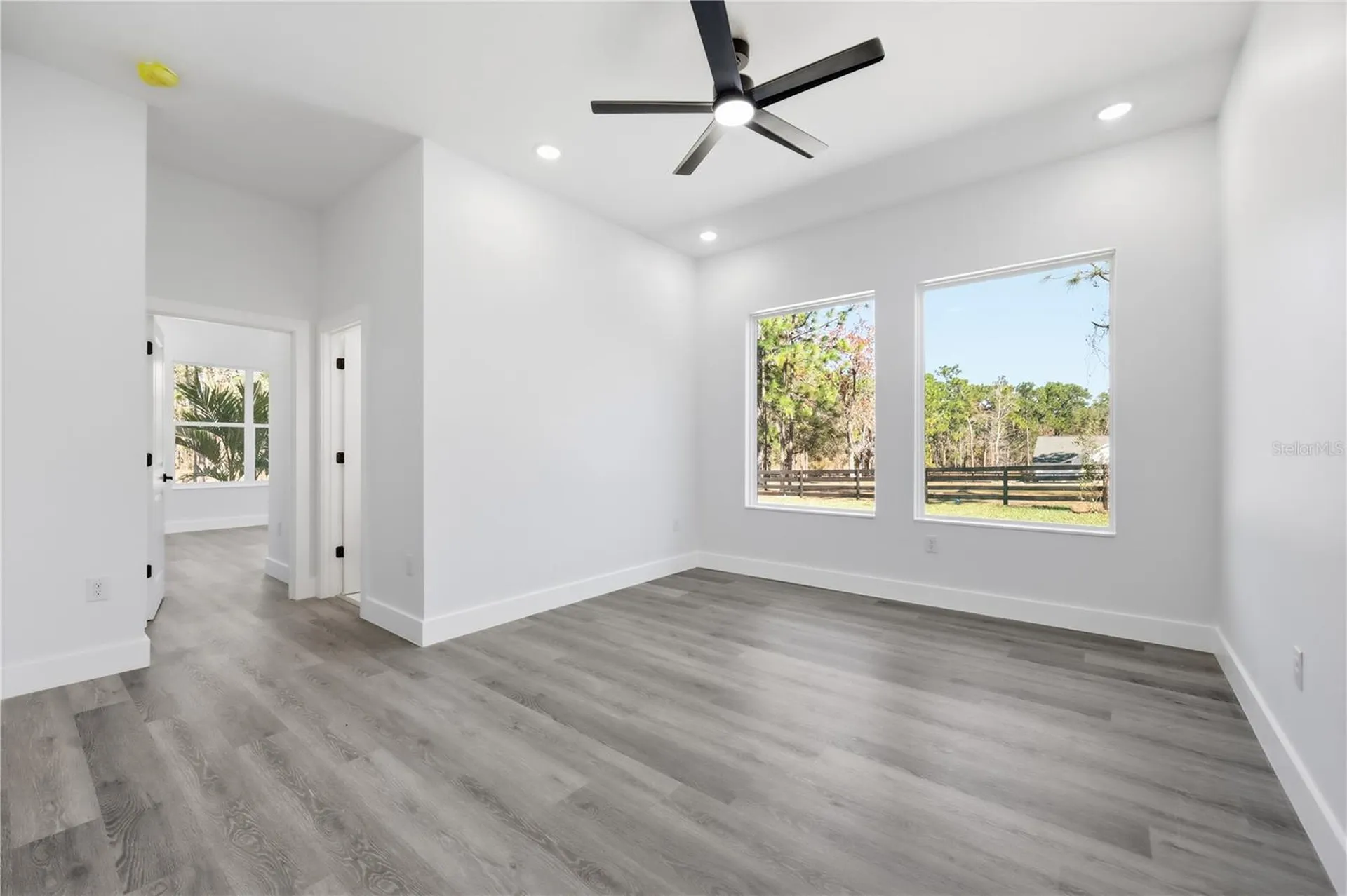 1349 Cr 243 A Wildwood FL 34785