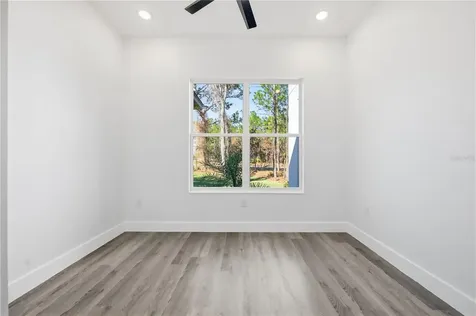 1349 Cr 243 A Wildwood FL 34785