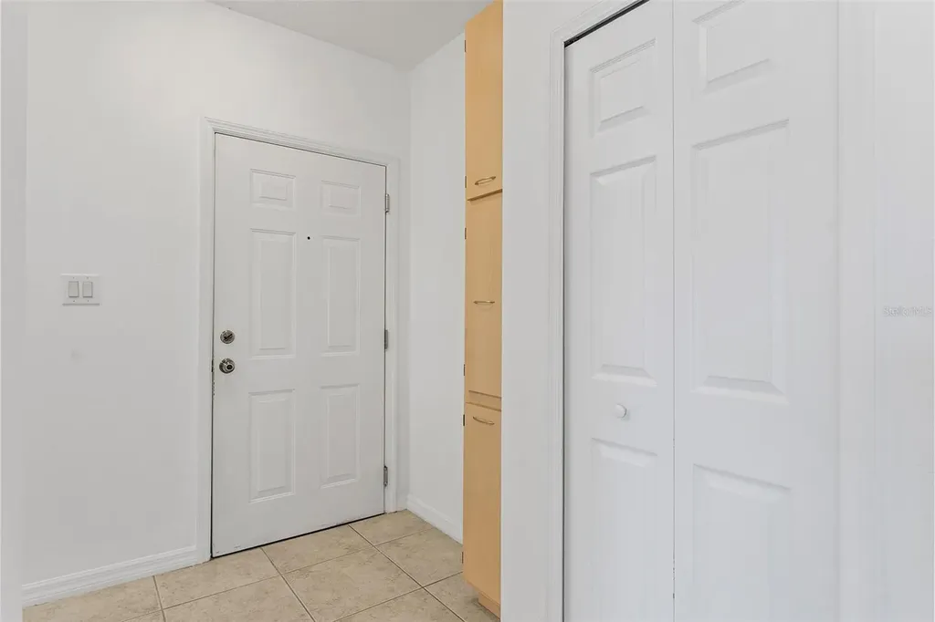 495 Las Cortes Lane Orlando FL 32824