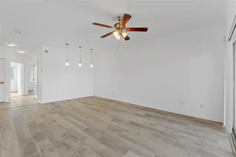 495 Las Cortes Lane Orlando FL 32824