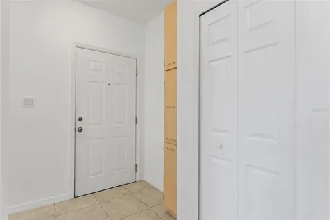 495 Las Cortes Lane Orlando FL 32824