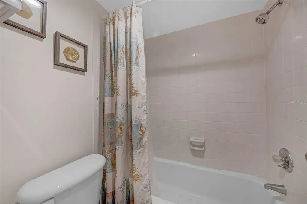 803 Bahia Del Sol Drive Ruskin FL 33570