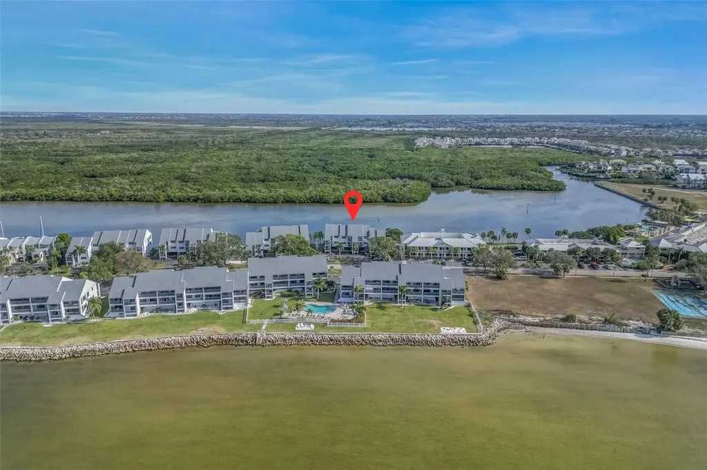 803 Bahia Del Sol Drive Ruskin FL 33570