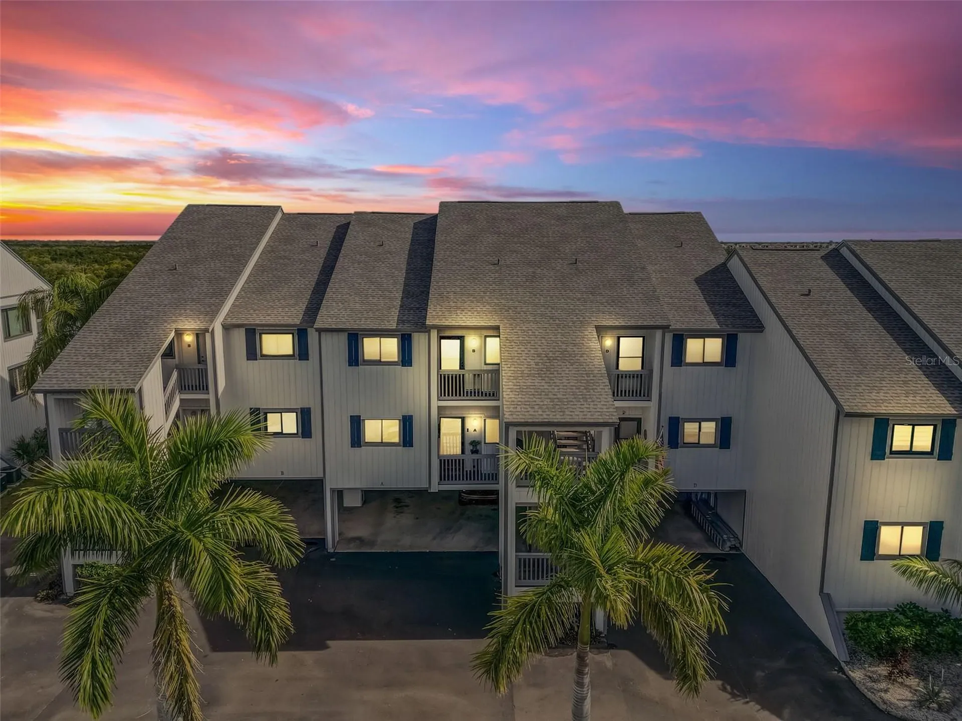 803 Bahia Del Sol Drive Ruskin FL 33570