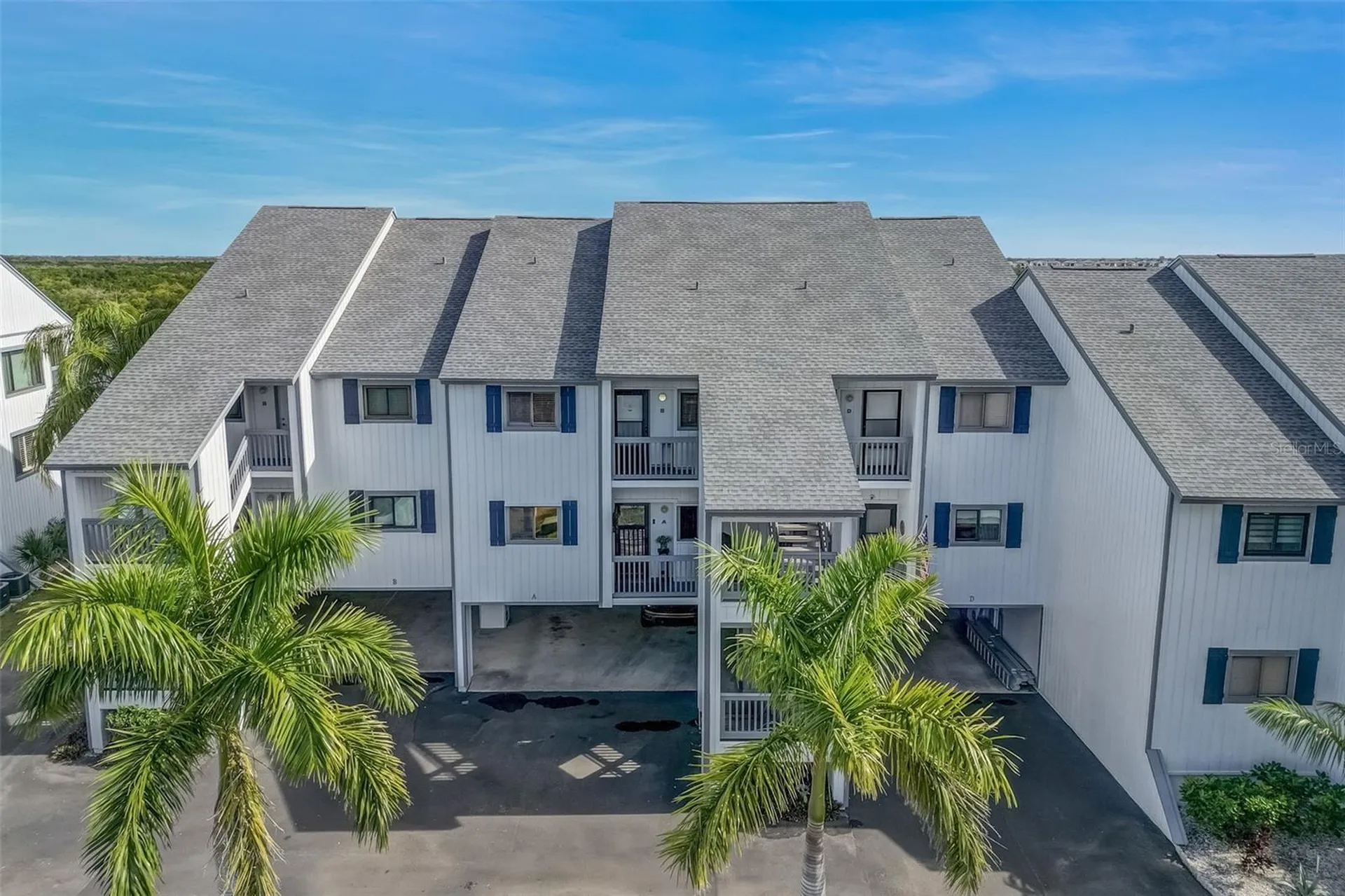 803 Bahia Del Sol Drive Ruskin FL 33570