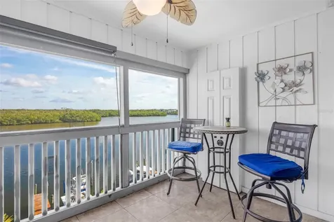803 Bahia Del Sol Drive Ruskin FL 33570