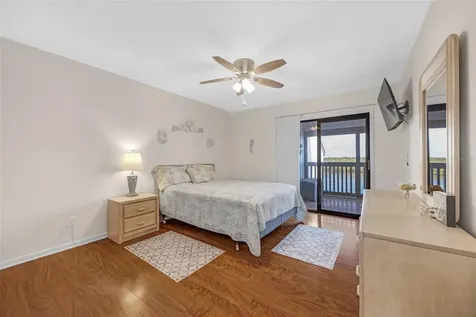803 Bahia Del Sol Drive Ruskin FL 33570