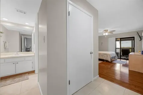 803 Bahia Del Sol Drive Ruskin FL 33570