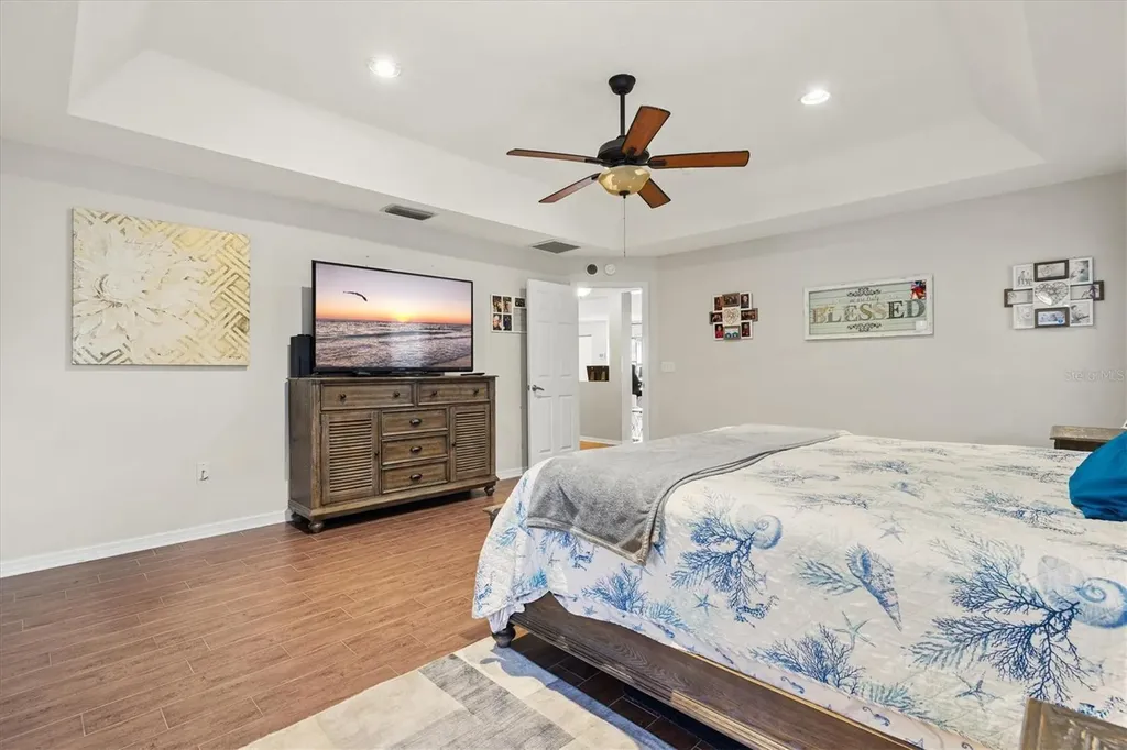 5213 Moon Shell Drive Apollo Beach FL 33572