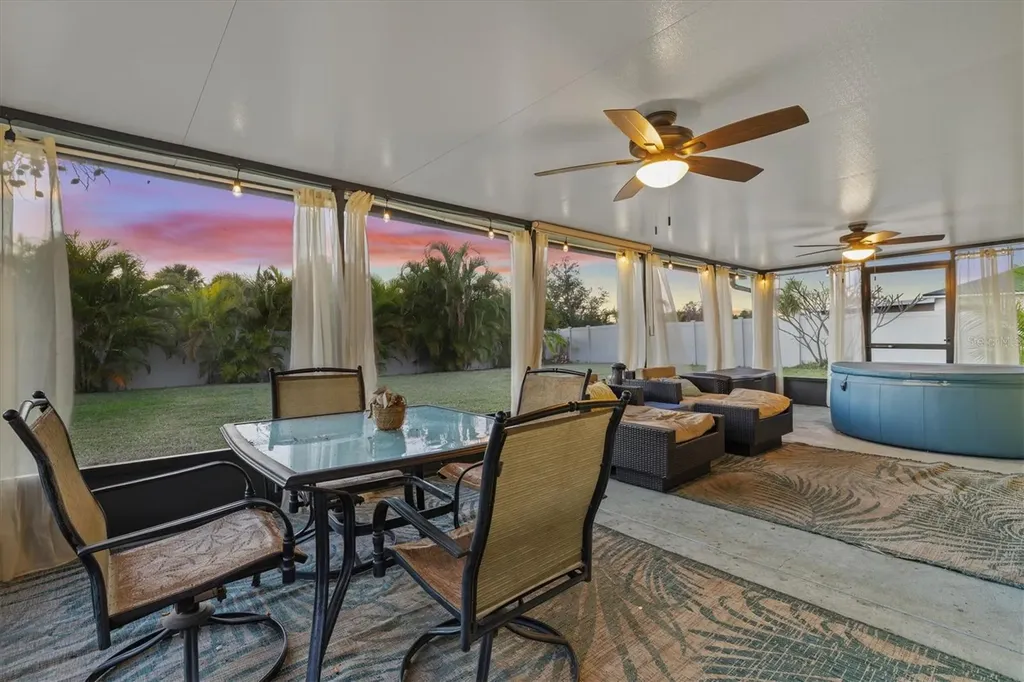 5213 Moon Shell Drive Apollo Beach FL 33572