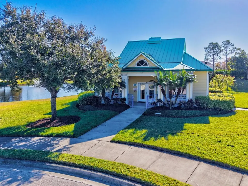 5213 Moon Shell Drive Apollo Beach FL 33572