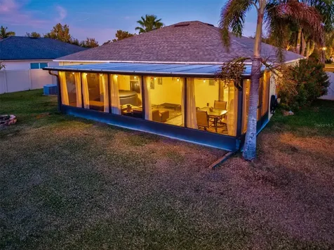 5213 Moon Shell Drive Apollo Beach FL 33572