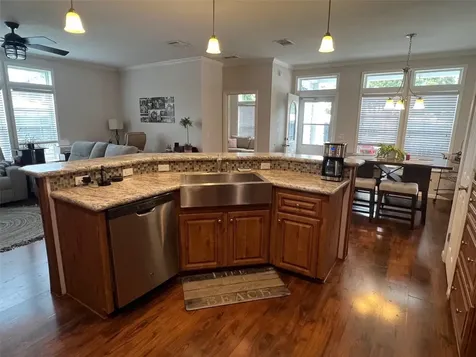 124 Pindo Palm Street W Largo FL 33770