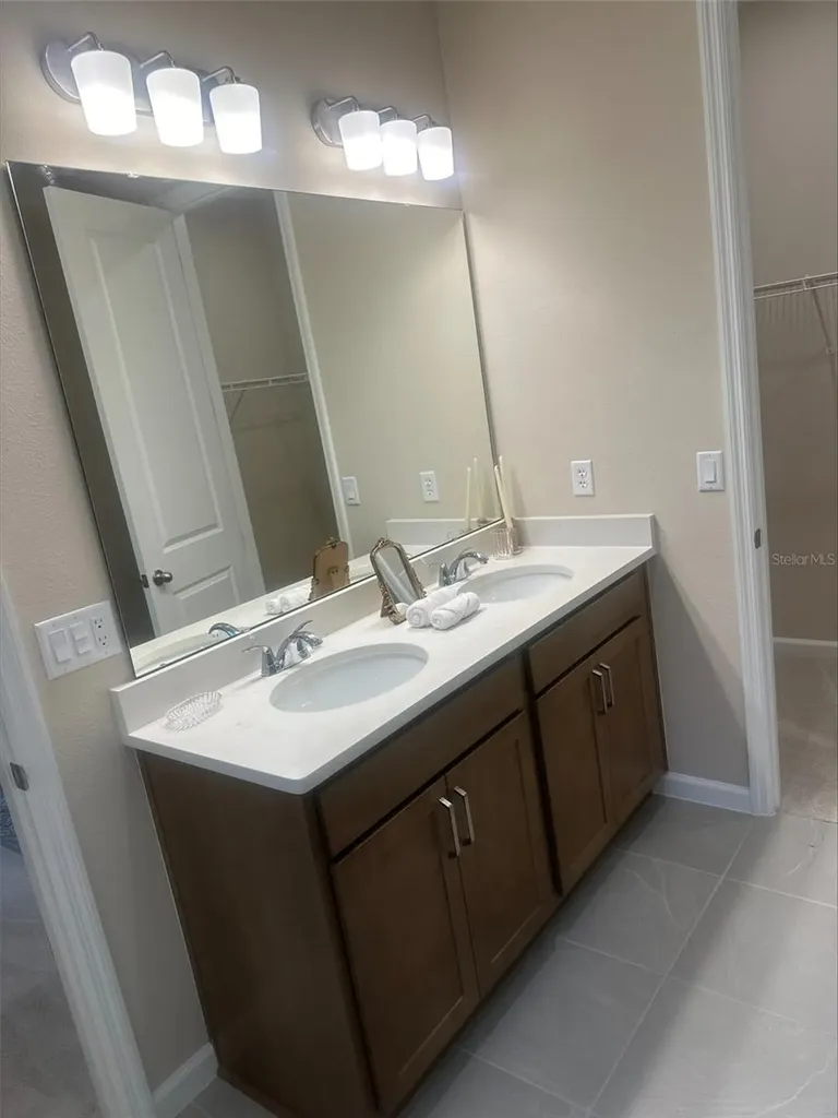 871 Shumard Way Lady Lake FL 32159