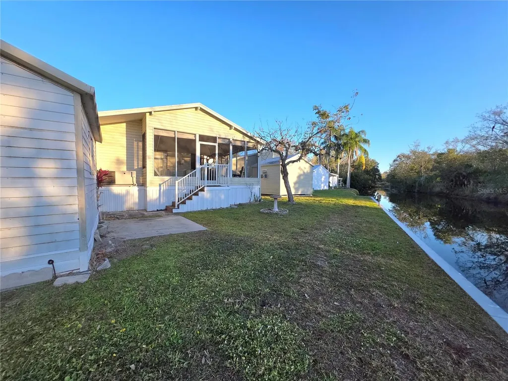34 W Appaloosa Trail Lake Wales FL 33853