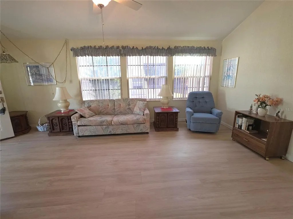 34 W Appaloosa Trail Lake Wales FL 33853