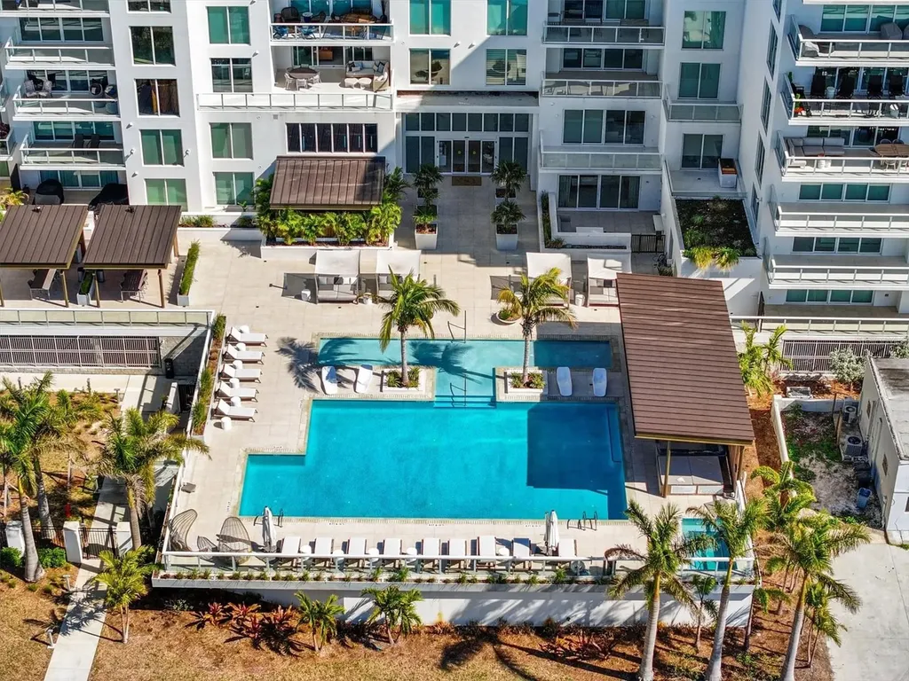 1020 Sunset Point Road Clearwater FL 33755