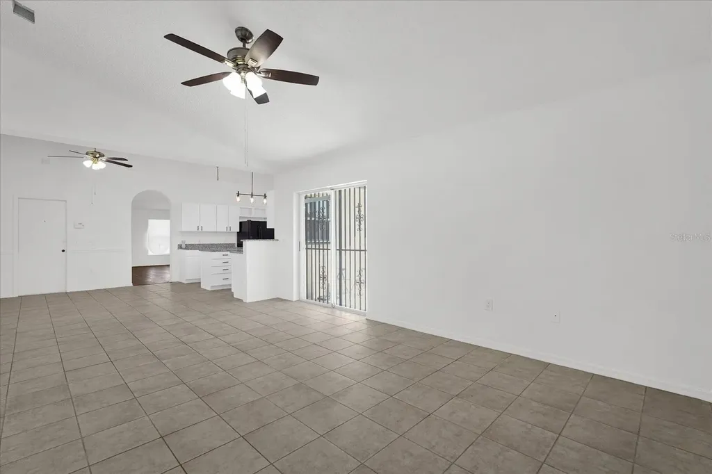 916 Nancy Court Kissimmee FL 34759