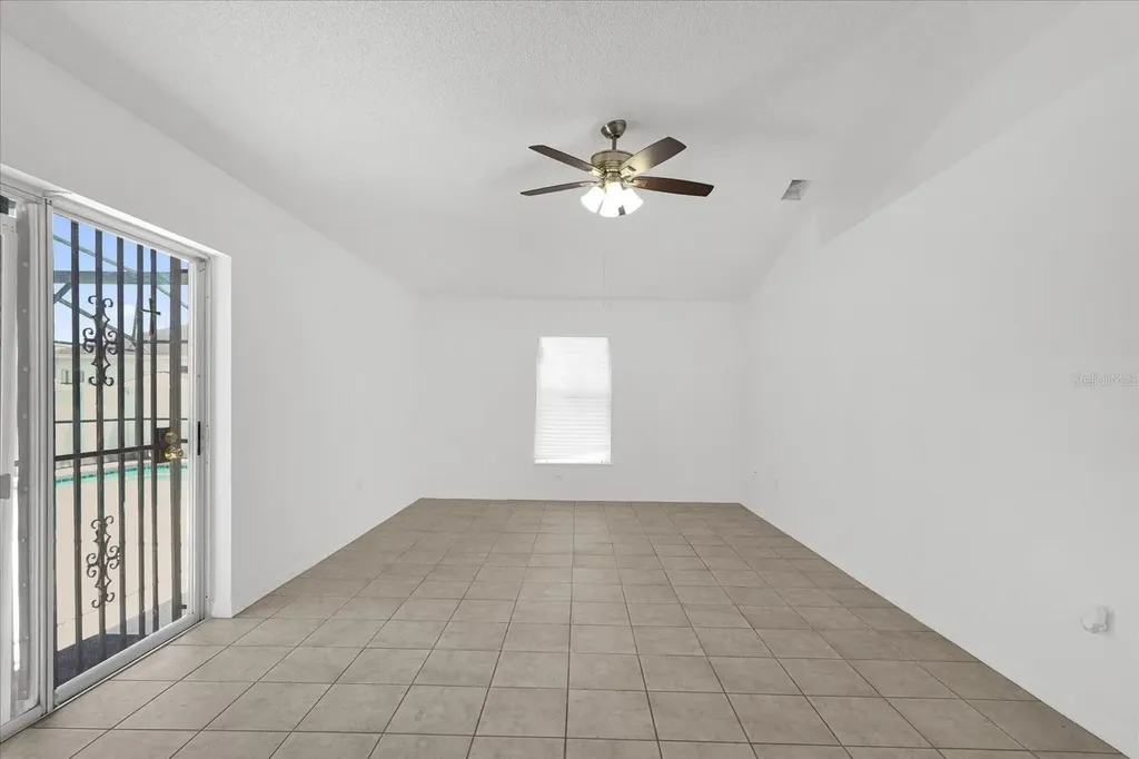 916 Nancy Court Kissimmee FL 34759