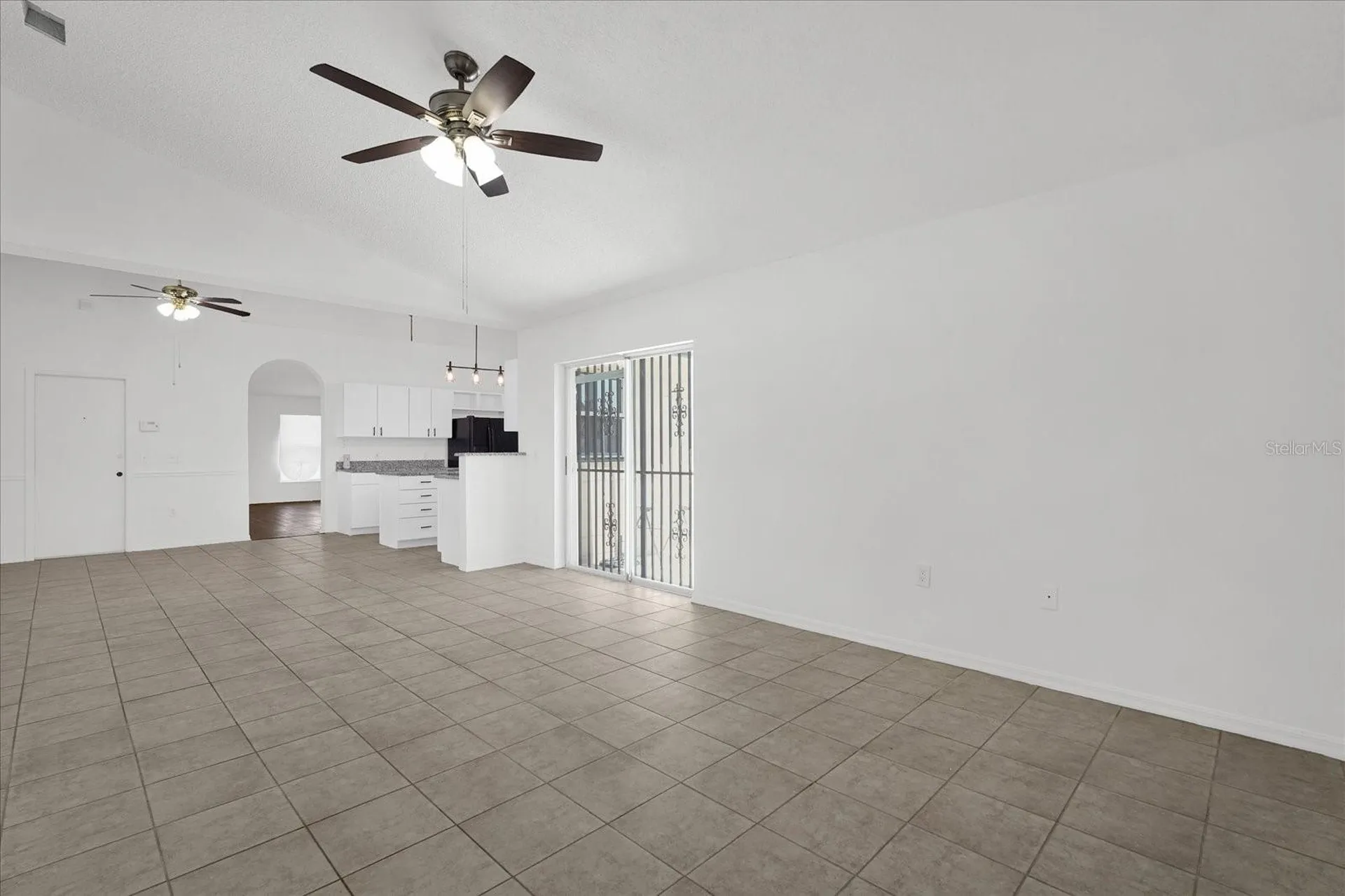 916 Nancy Court Kissimmee FL 34759