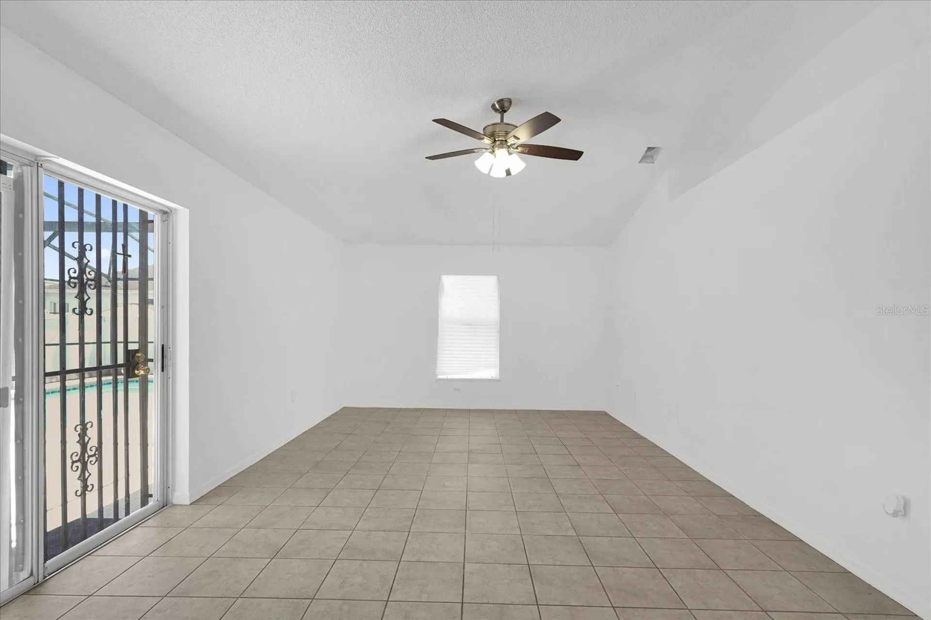 916 Nancy Court Kissimmee FL 34759