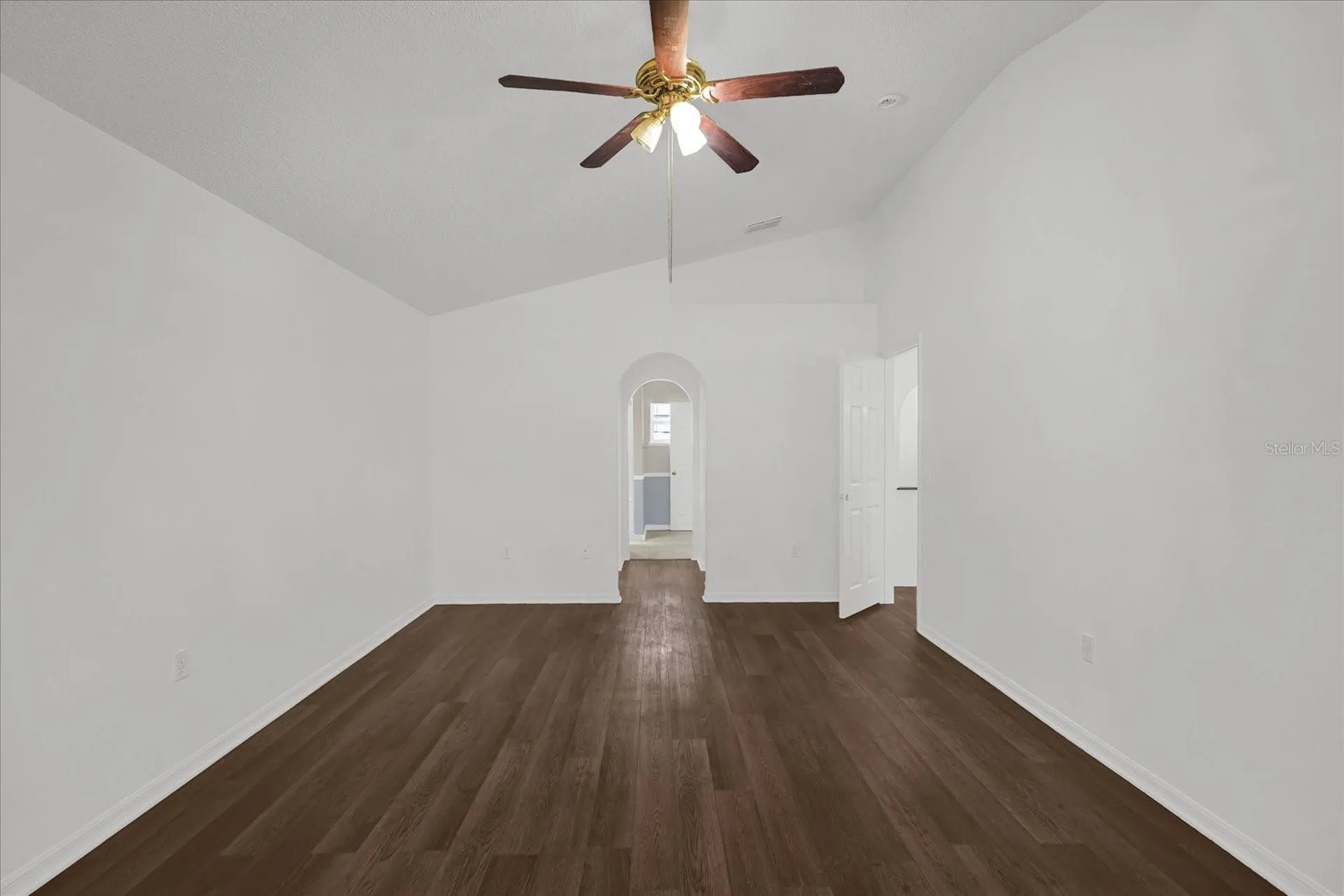916 Nancy Court Kissimmee FL 34759