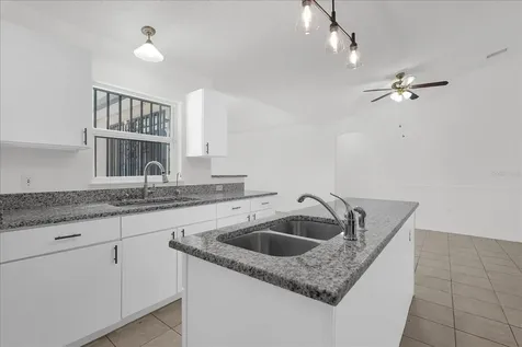 916 Nancy Court Kissimmee FL 34759