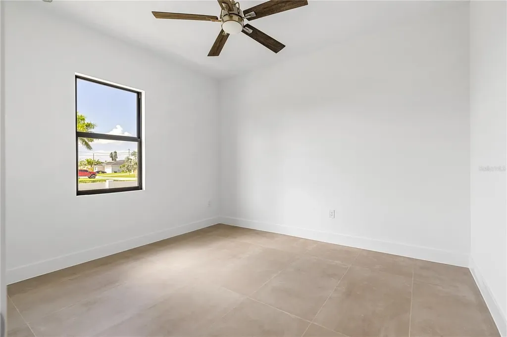 109 NW 35th Place Cape Coral FL 33993