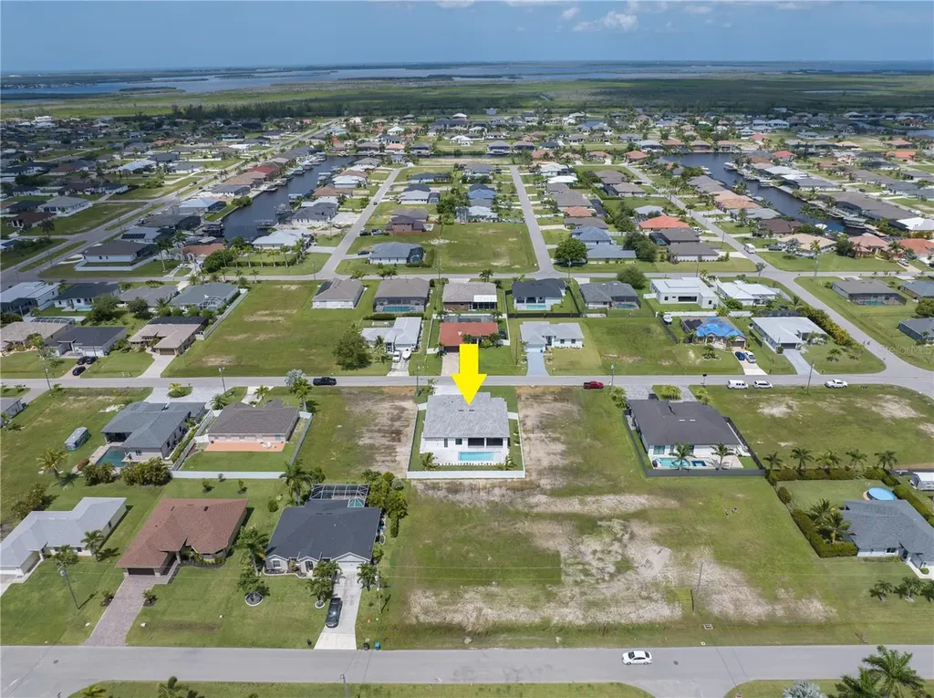 109 NW 35th Place Cape Coral FL 33993