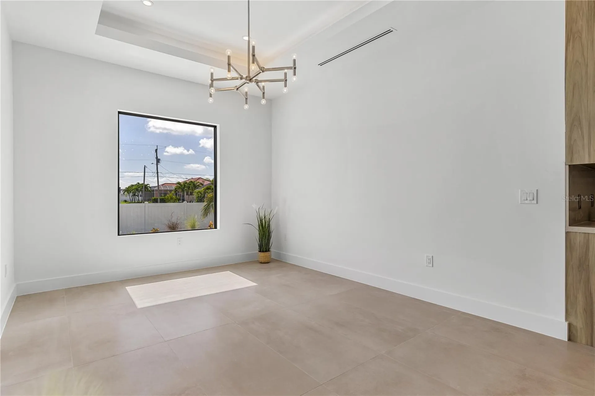 109 NW 35th Place Cape Coral FL 33993