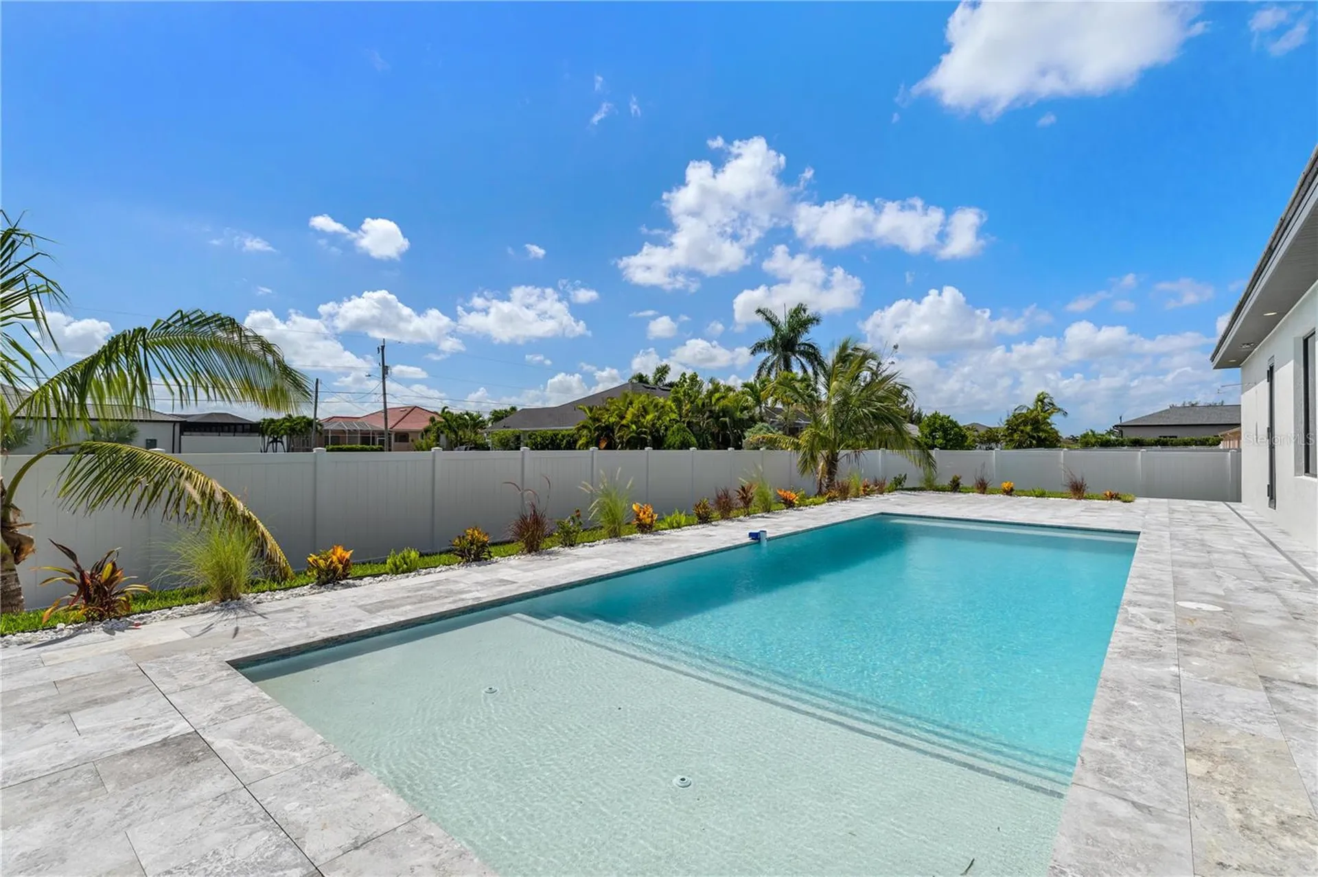 109 NW 35th Place Cape Coral FL 33993