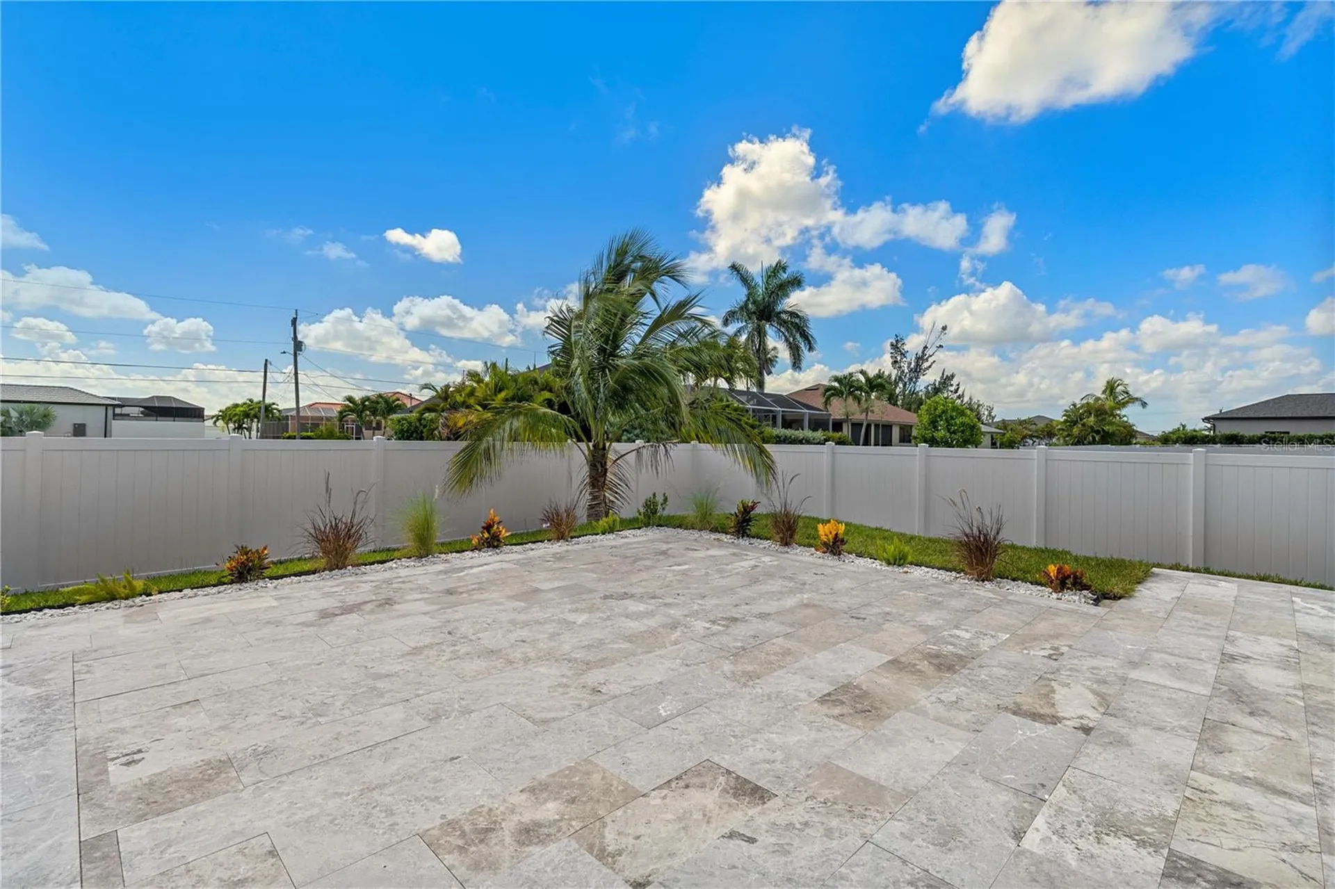 109 NW 35th Place Cape Coral FL 33993