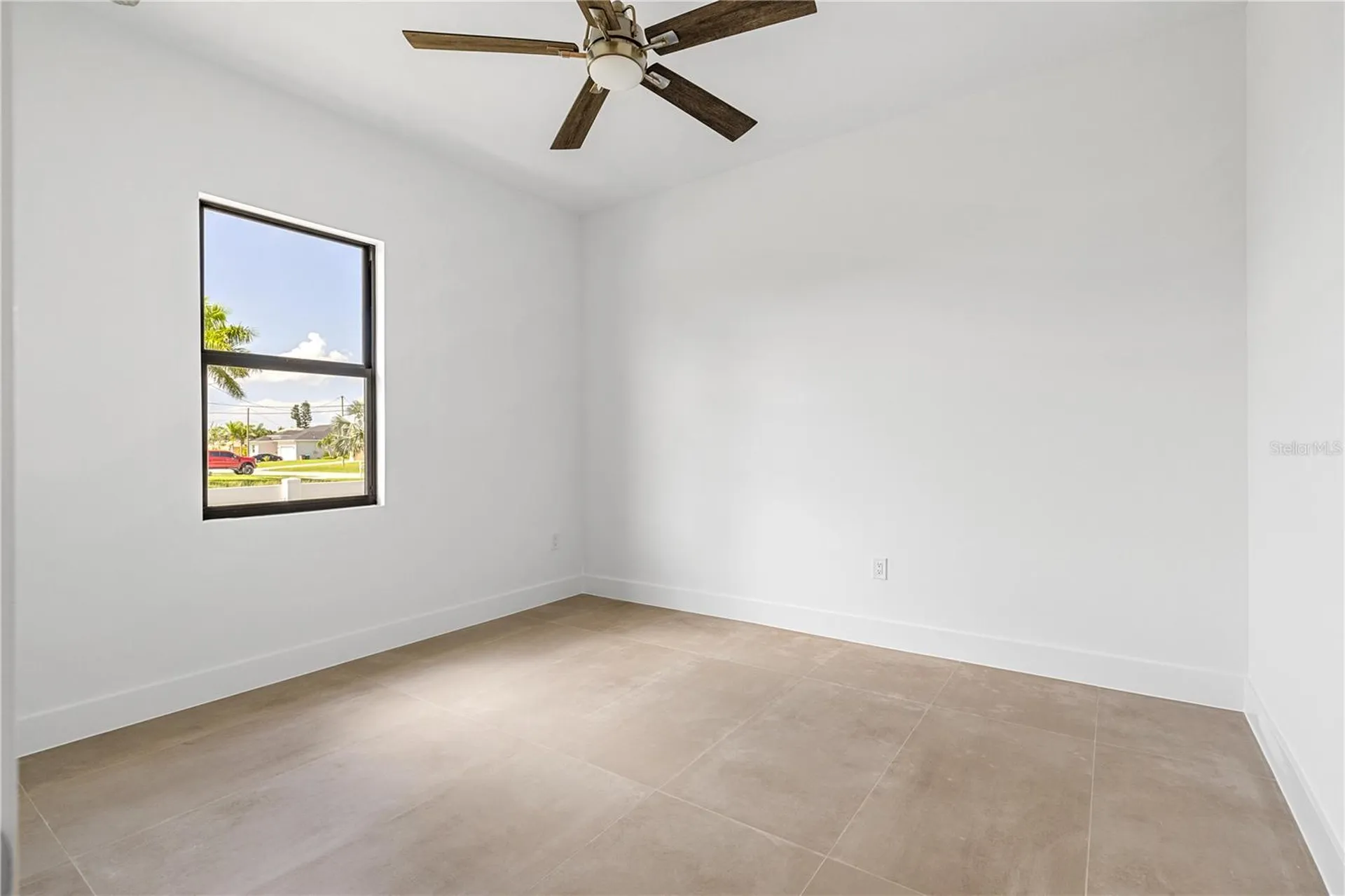 109 NW 35th Place Cape Coral FL 33993