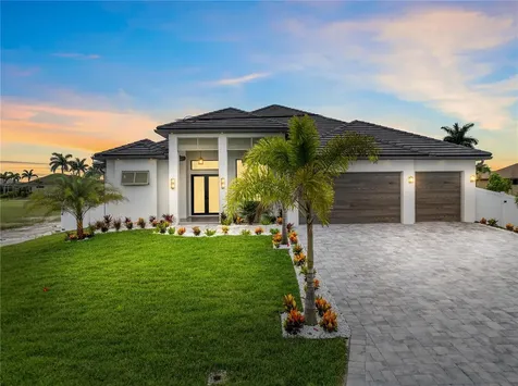 109 NW 35th Place Cape Coral FL 33993